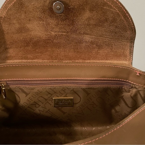 Furla Brown Leather Small Shoulder Bag Gold Hardware Classic Italian Y2K - Picture 9 of 13